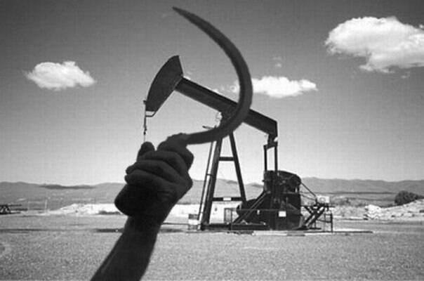 604x400, 28 Kb / Серп, молот, нефтяная вышка