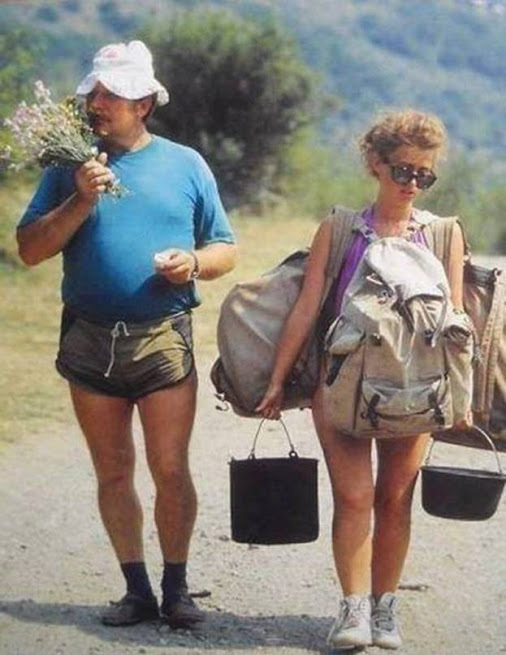 506x655, 71 Kb / букет, туризм, рюкзак, котелок