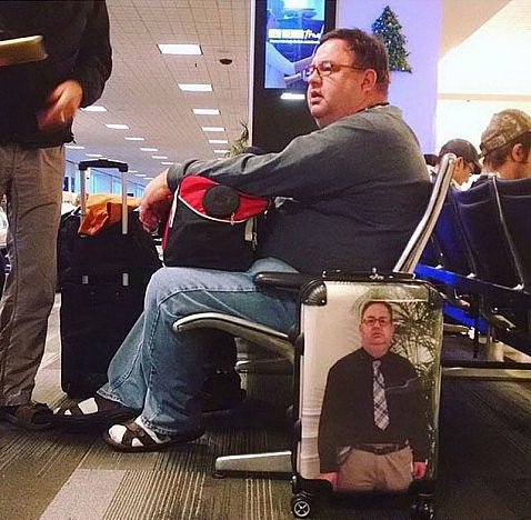 478x468, 82 Kb / чемодан, фото, очки, путешественник