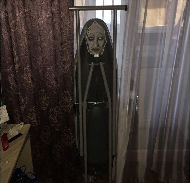 791x766, 85 Kb / гладильная доска, лицо