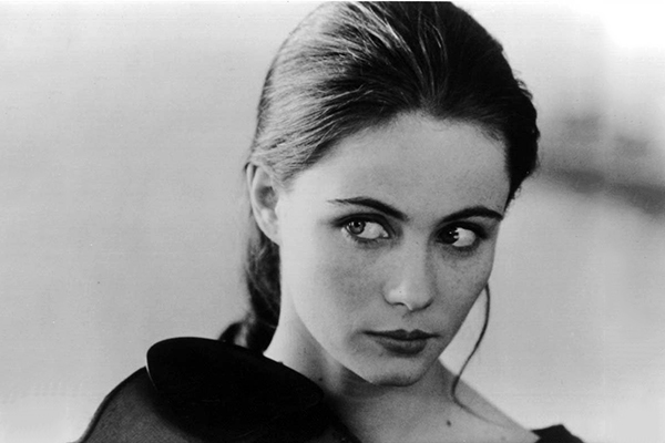 600x400, 99 Kb / взгляд, глаза, ч/б, эммануэль беар