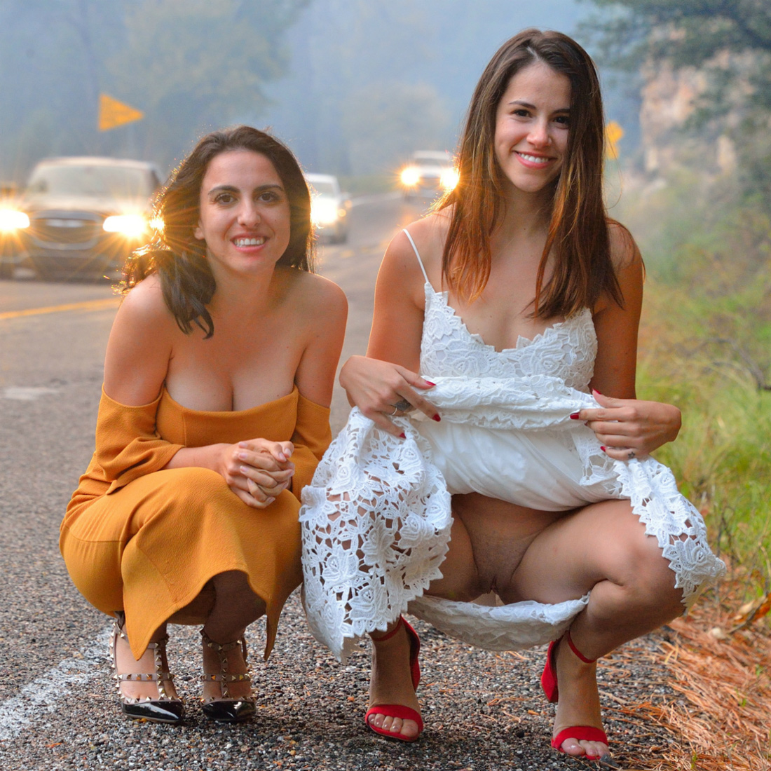 1100x1100, 510 Kb / девушки, платье, засвет, дорога, улыбка