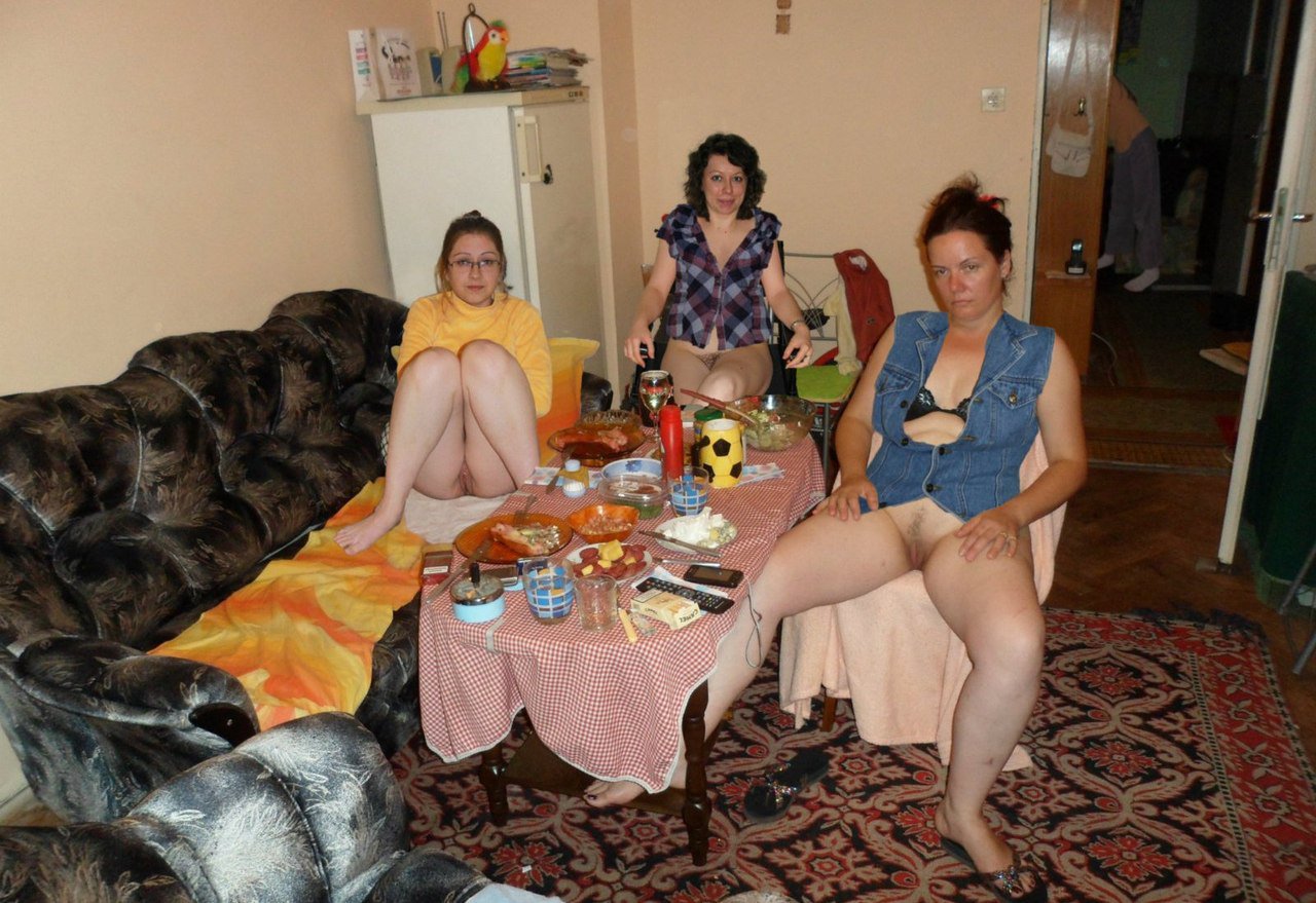 1280x879, 212 Kb / вечеринка, милф, ковер, холодильник, попугай