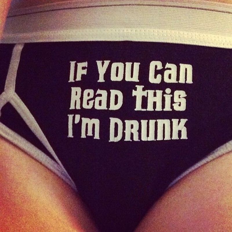 800x800, 105 Kb / надпись, трусы, пьяна