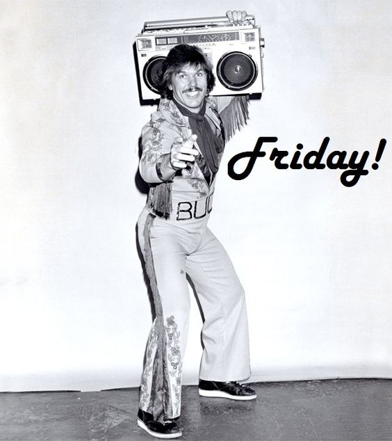 564x634, 45 Kb / пятница, ретро, магнитофон, ч/б