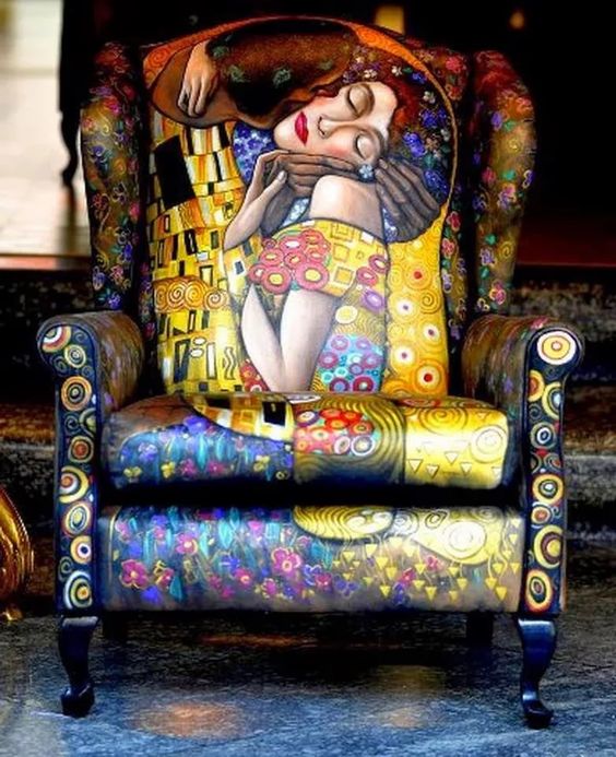 564x693, 86 Kb / кресло, поцелуй, климт