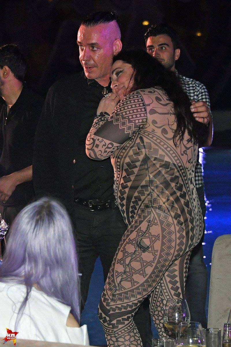 800x1200, 158 Kb / тилль линдеманн, лолита милявская, боль