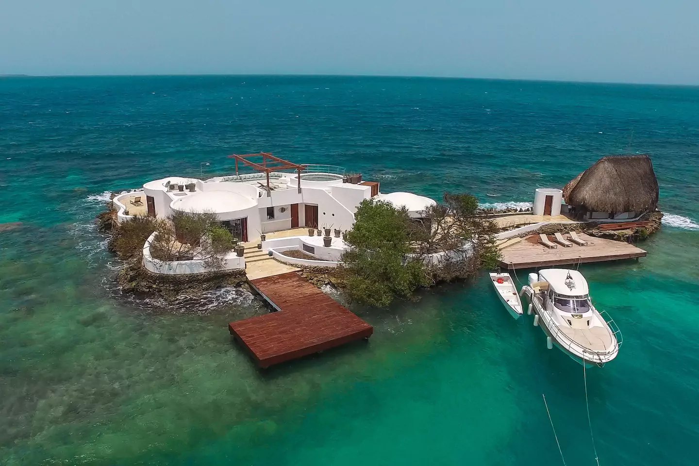 1440x960, 253 Kb / яхта, причал, дом, океан, остров