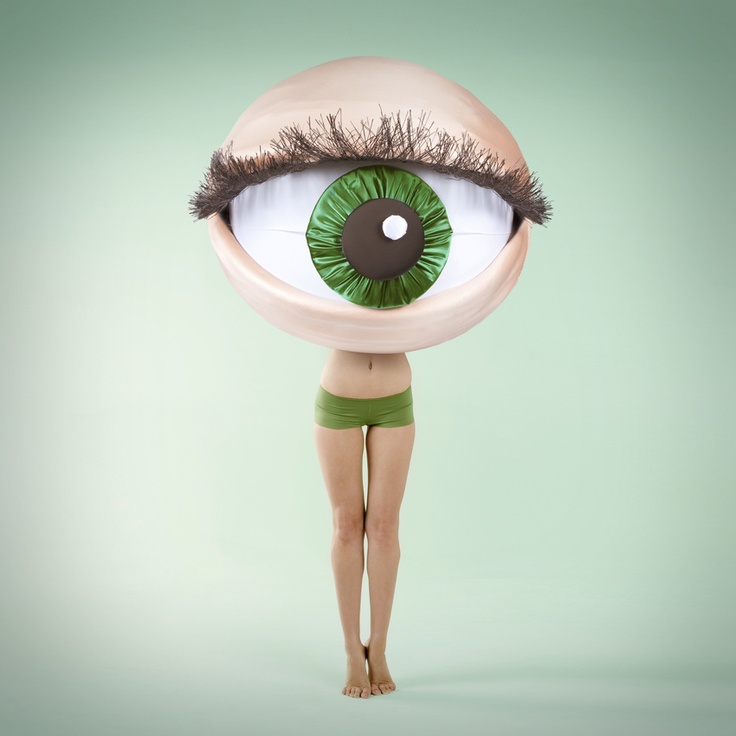 736x736, 322 Kb / глаз