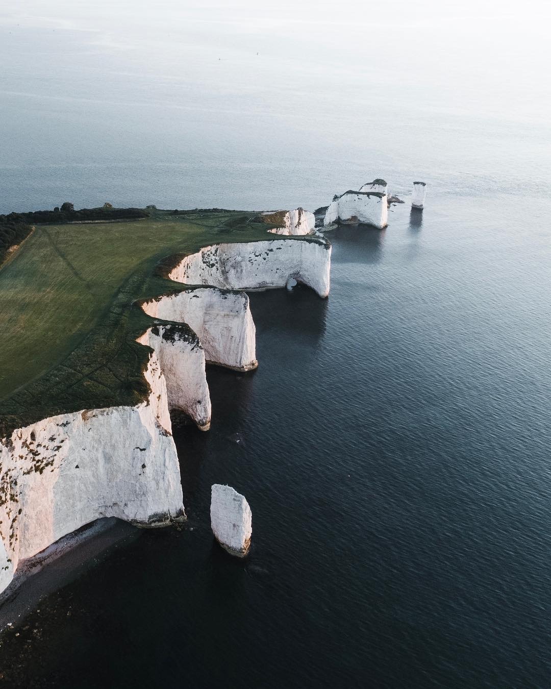 1080x1350, 287 Kb / old harry rocks, берег, море, скалы
