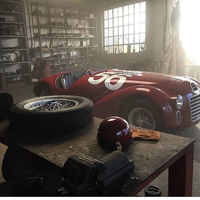 640x640, 76 Kb / родстер, колесо, шлем, мастерская, 56