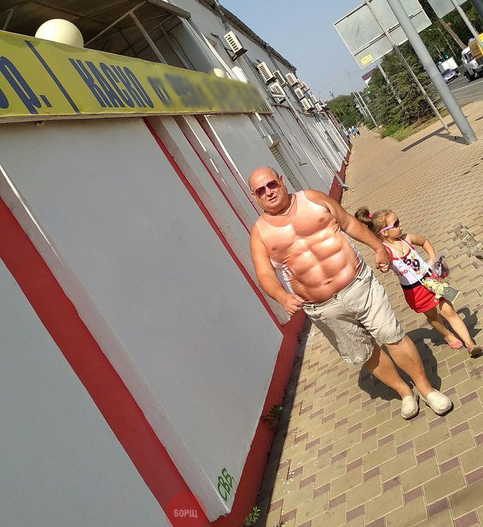 700x763, 133 Kb / майка, пресс, культурист, каско, ребенок