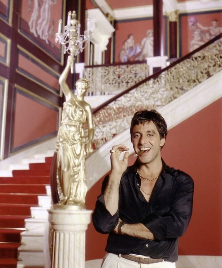 750x906, 131 Kb / аль пачино, лицо со шрамом, лестница