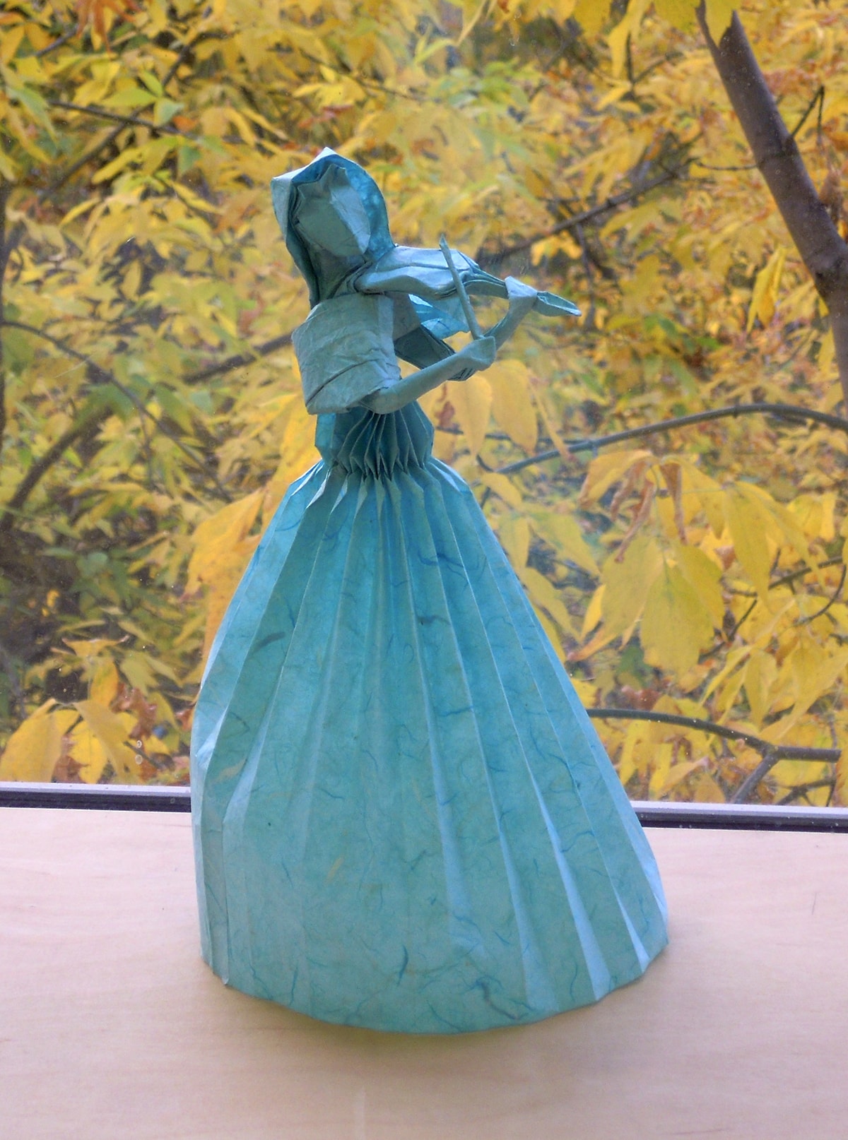 1200x1614, 330 Kb / Скрипка, оригами