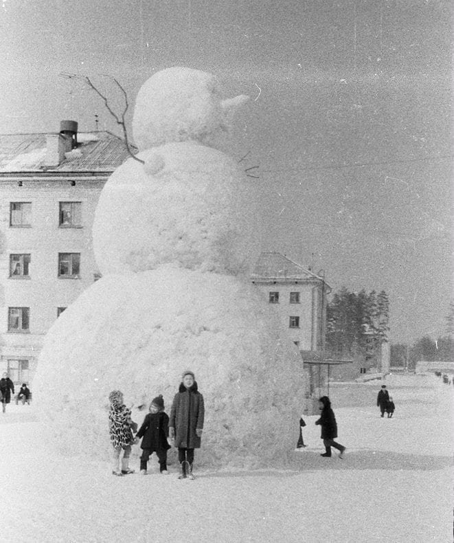 661x790, 107 Kb / снеговик, ч/б, ретро