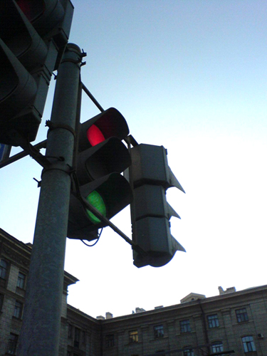 375x500, 123 Kb / светофор, Питер