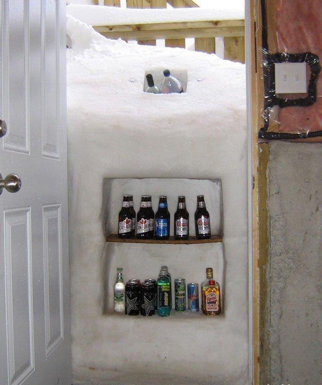 640x765, 71 Kb / пиво, снег, сугроб, морозильник, дверь
