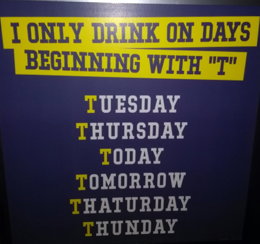 853x800, 105 Kb / футболка, надпись, сегодня, завтра, вторник, четверг