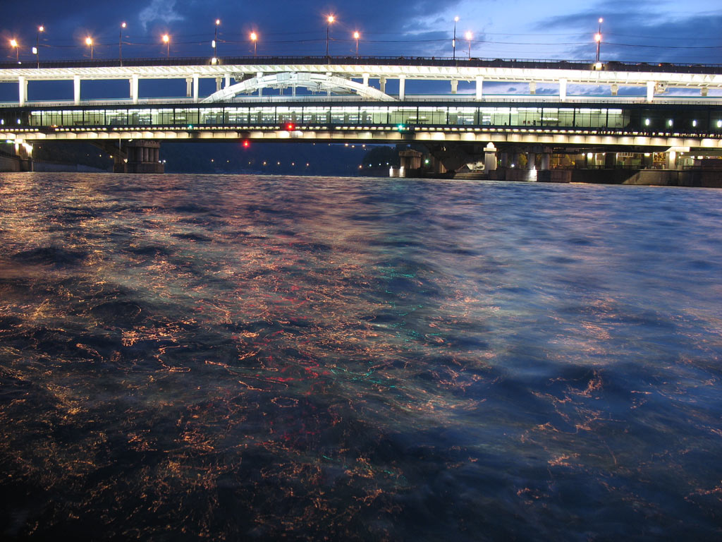 1024x768, 199 Kb / ночь, мост, вода