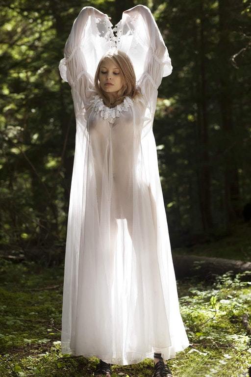 512x768, 57 Kb / ангел, лес, прозрачное