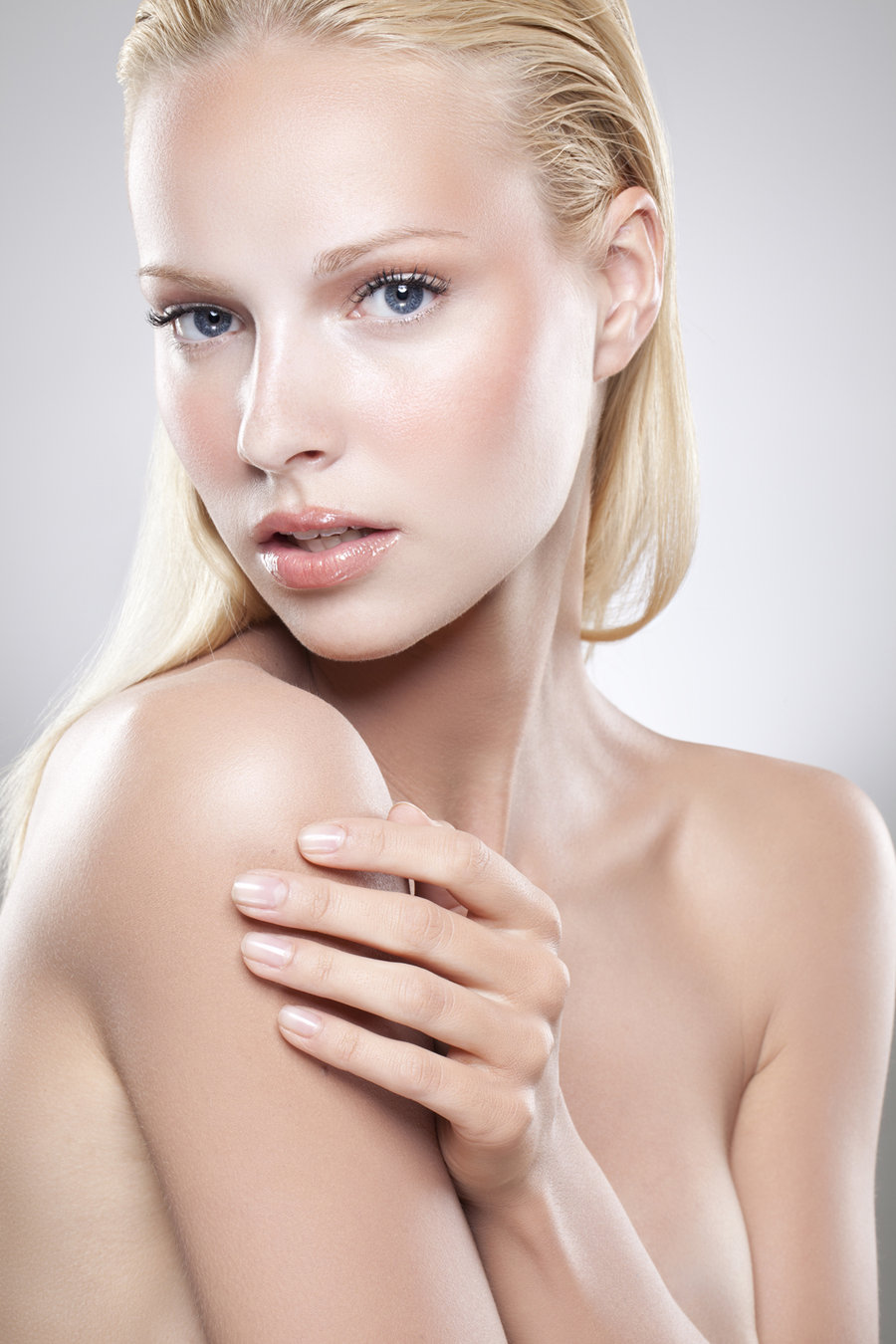 900x1350, 174 Kb / блондинка, блеск, David Benoliel