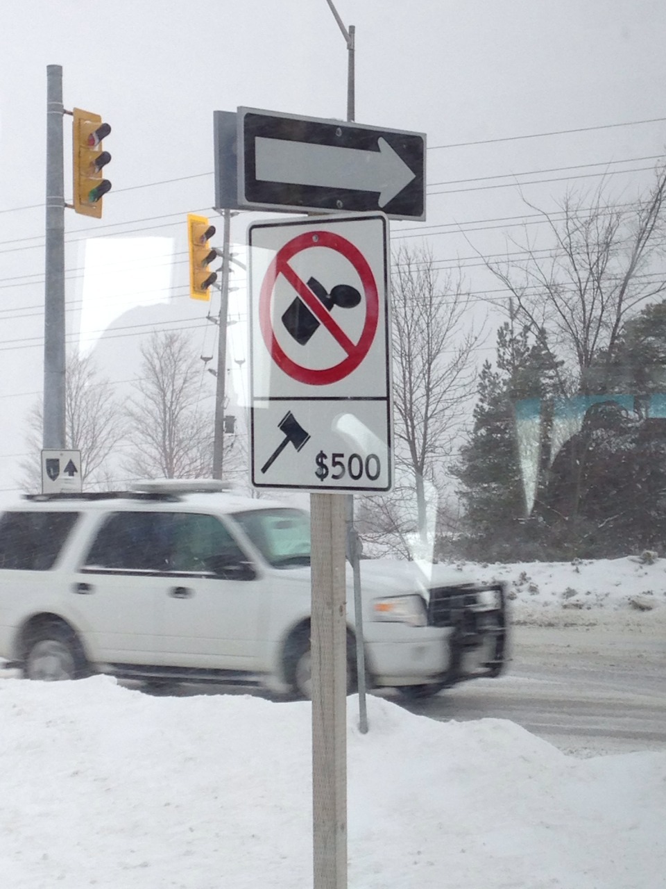 960x1280, 227 Kb / знак, консервы, молот, 500