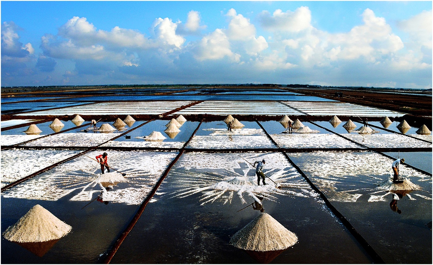 1400x856, 589 Kb / поле, люди, небо