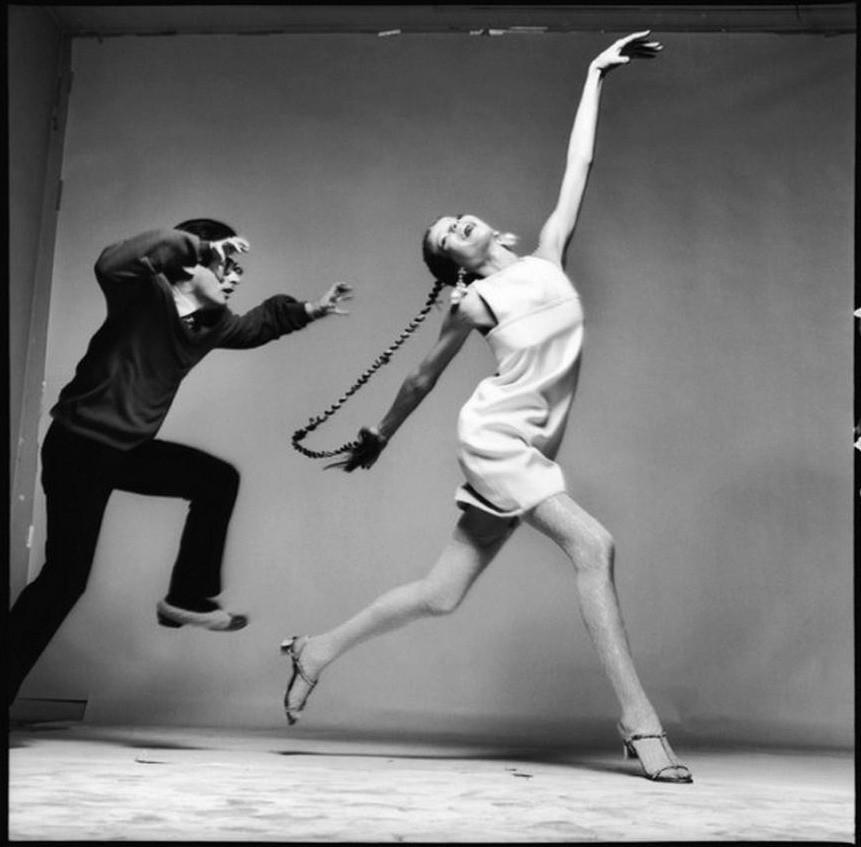 861x847, 48 Kb / пара, richard avedon, veruschka, крадется, заяц, волк, коса, пафос, ретро, ч/б