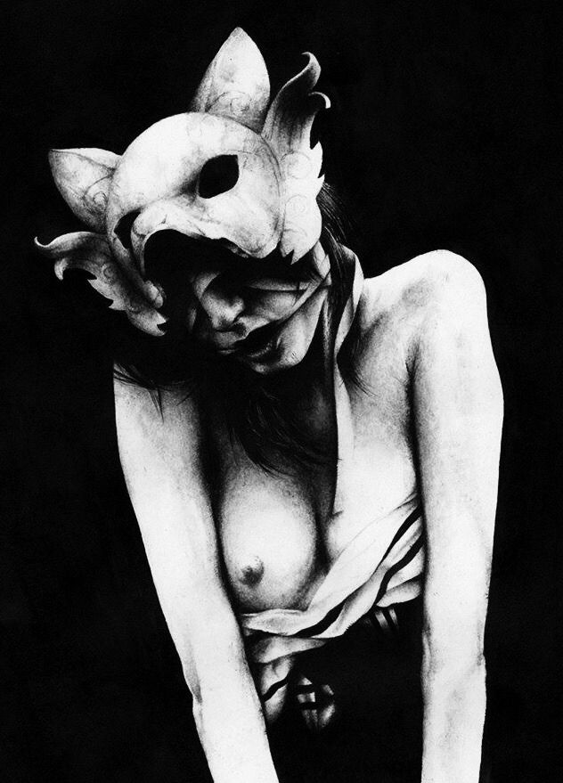 632x879, 71 Kb / девка, маска, ч/б