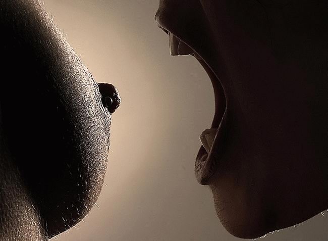 650x477, 41 Kb / грудь, сосок, рот, кусь