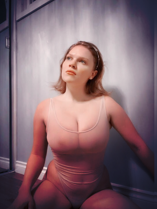 542x722, 409 Kb / дама, задумчивая, сытные, боди