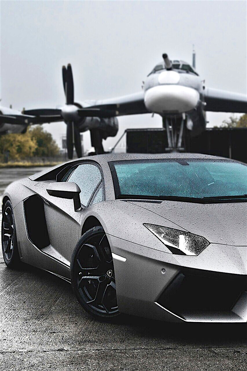 853x1280, 337 Kb / Lamborghini, Aventador, Ламборгини, Авентадор, автомобиль, самолет, капли, Ту-95, бомбардировщик, медведь, винт, пропеллер
