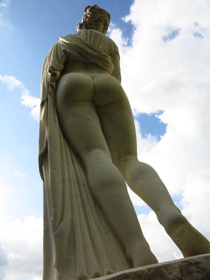 700x933, 86 Kb / статуя, венера