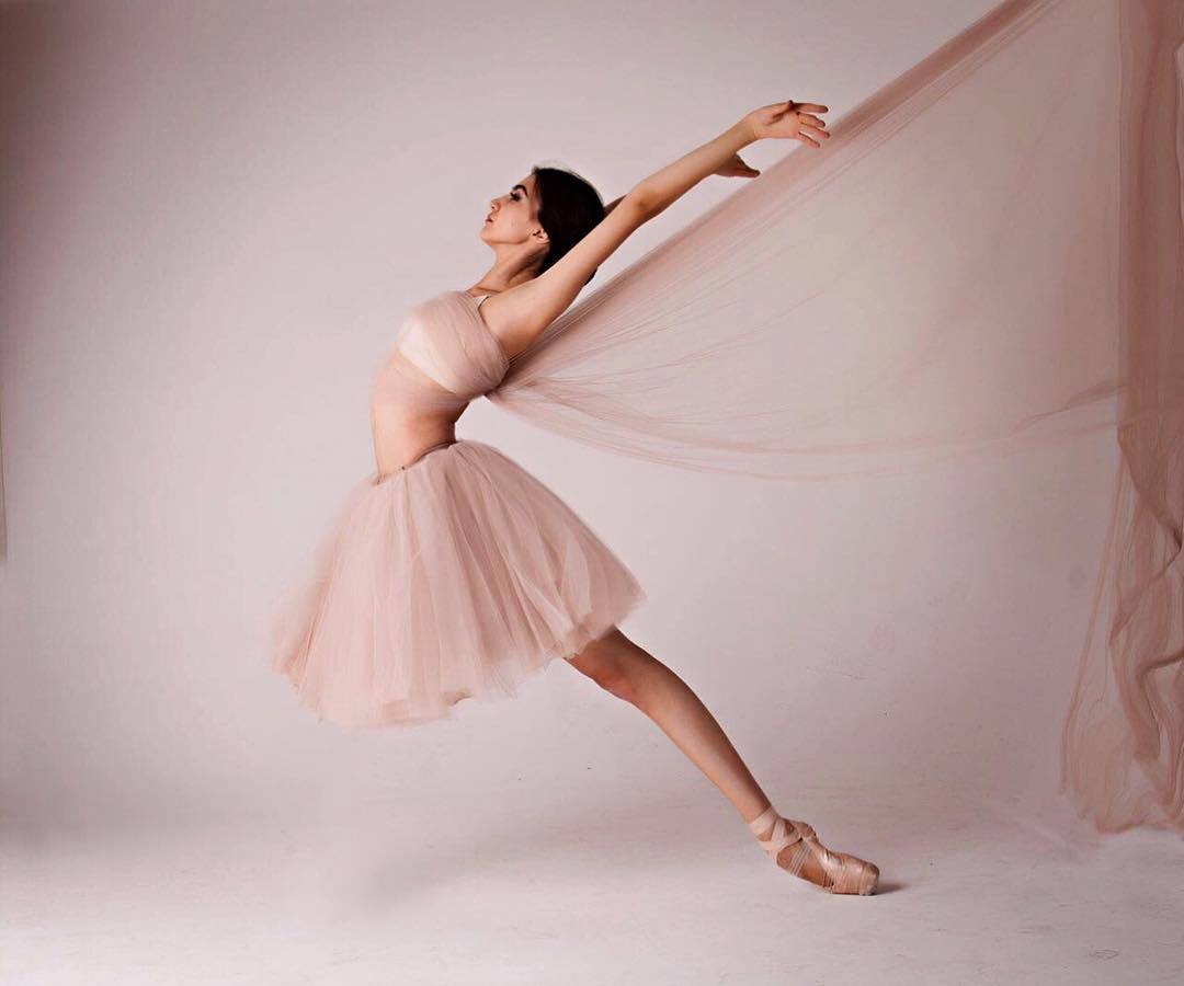 1080x900, 43 Kb / балерина