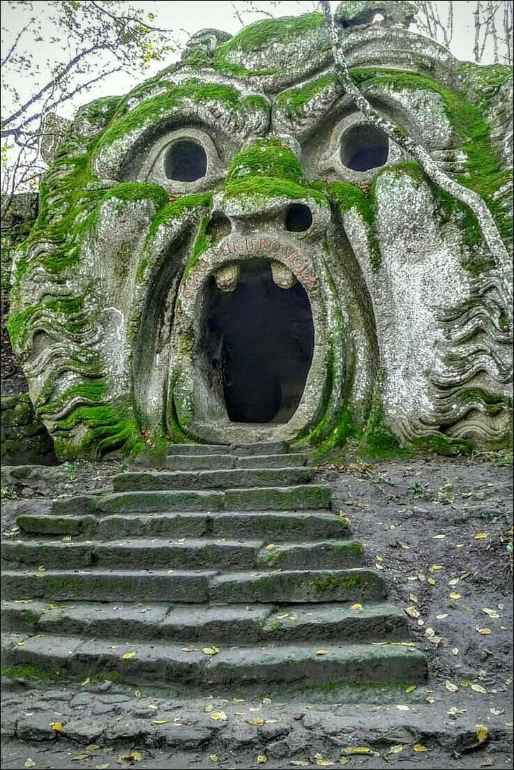 737x1104, 213 Kb / лес, камень, ступеньки, пещера, рот, скульптура