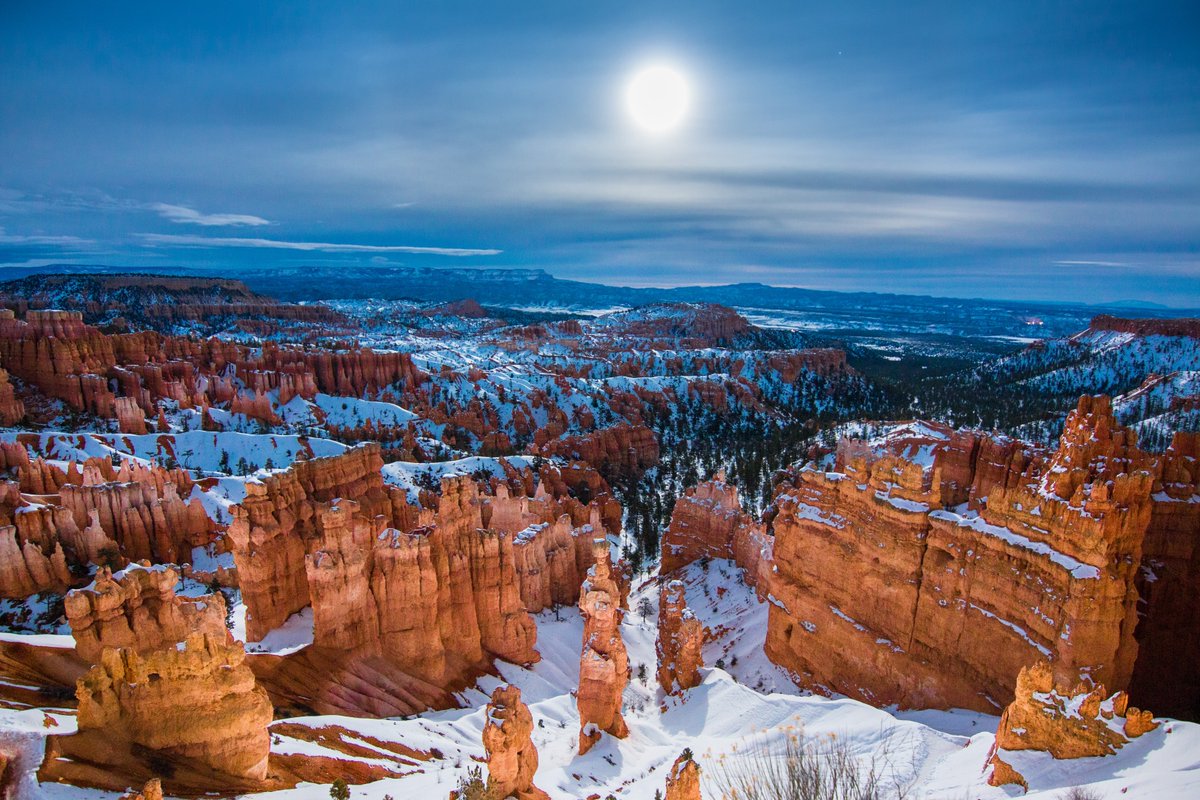 1200x800, 228 Kb / Брайс-каньон, каньон, солнце, луна, небо, снег