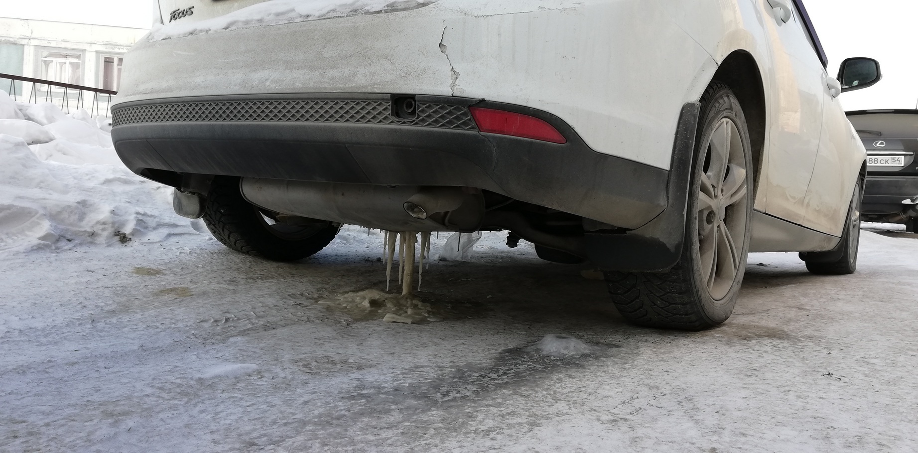 1843x909, 524 Kb / Новосибирск, -35, мороз, конденсат, автозапуск, автомобиль, форд, фокус, глушитель