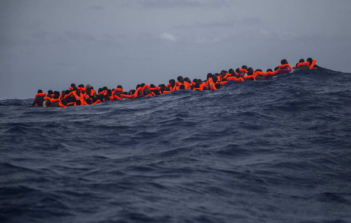 1200x761, 321 Kb / негры, волна, оранжевый, контраст