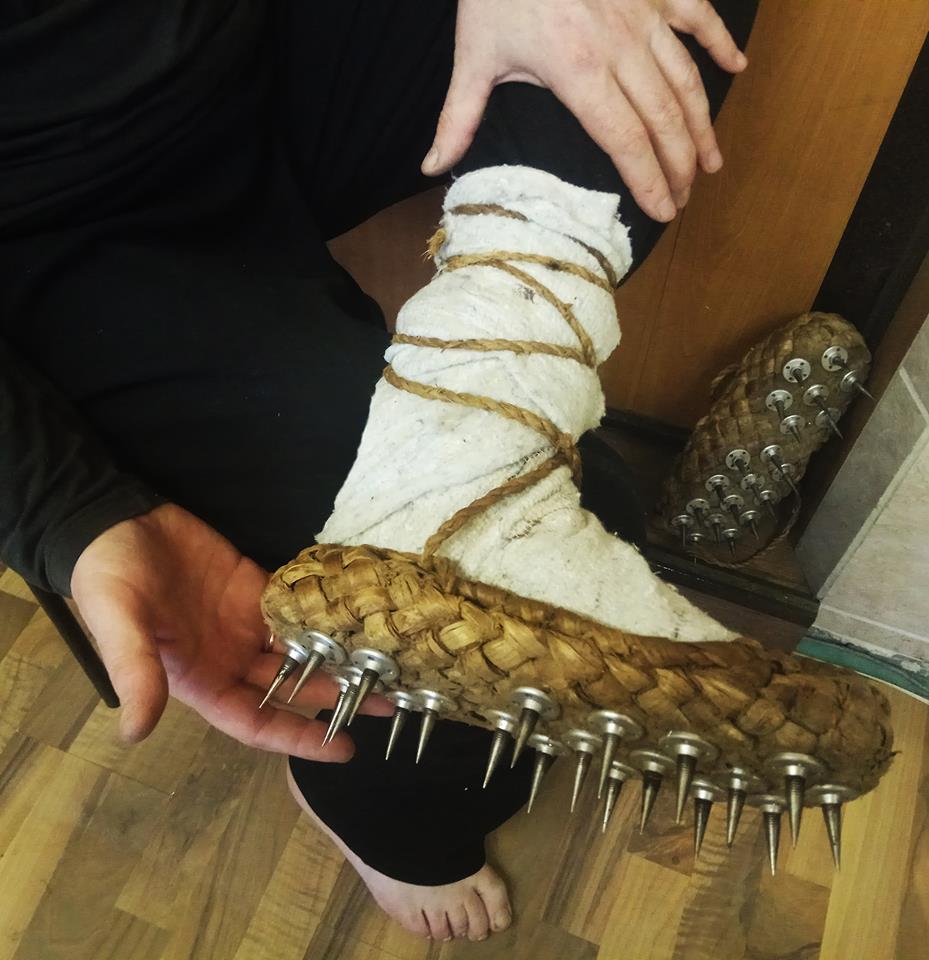 929x960, 93 Kb / лапти, спидвей, Слонов