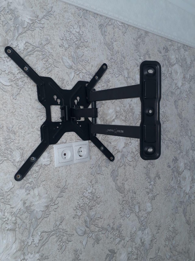 640x854, 155 Kb / стена, крепеж