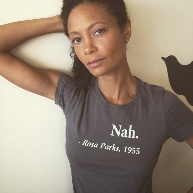 640x640, 63 Kb / девка, футболка, Тэнди Ньютон, нах