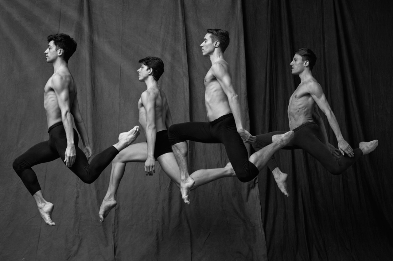 1280x850, 166 Kb / танец, балеруны, ч/б