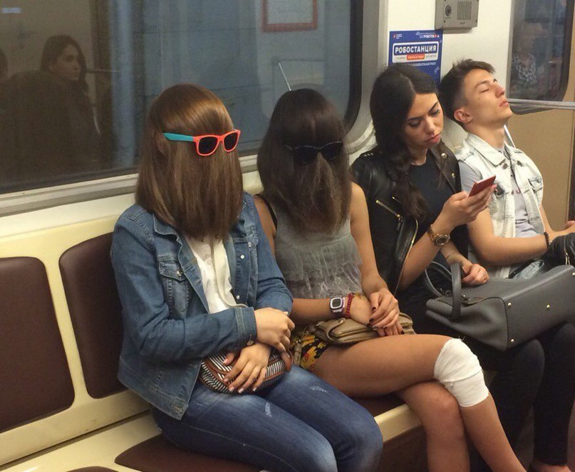 807x663, 103 Kb / метро, очки, повязка, чубакка, робостанция