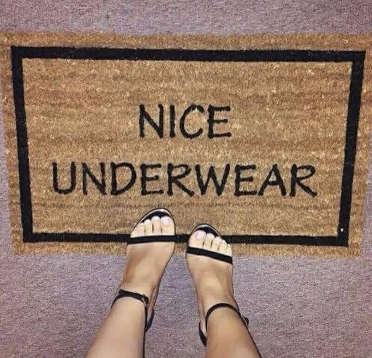 753x725, 101 Kb / ноги, коврик, белье