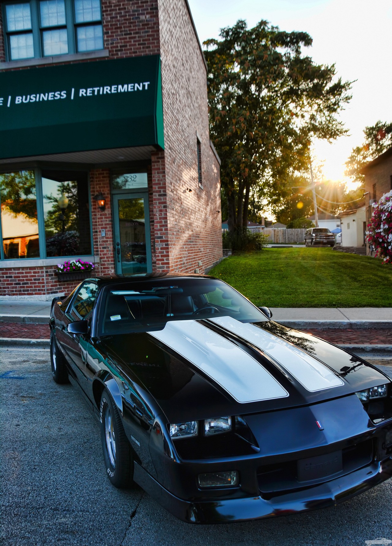 1280x1782, 625 Kb / улица, автомобиль, две полоски, Pontiac, Firebird
