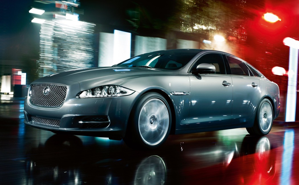1050x650, 169 Kb / ягуар, авто, скорость