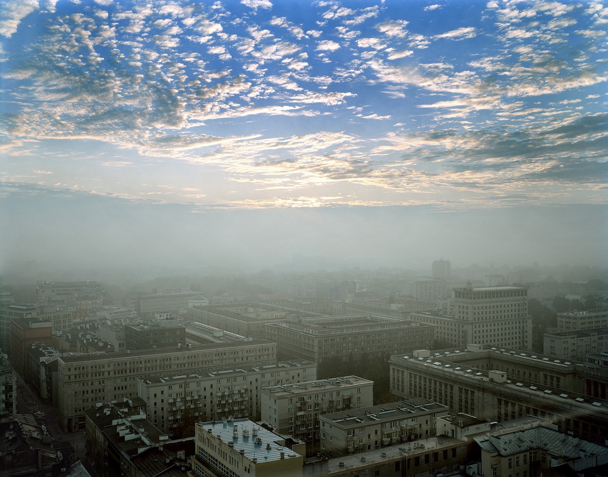 1200x941, 289 Kb / здания, дома, небо, облака, Польша