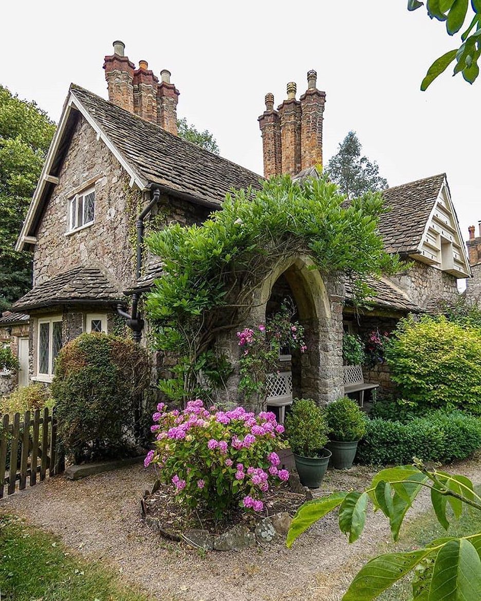 936x1170, 297 Kb / цветы, дом, шотландия