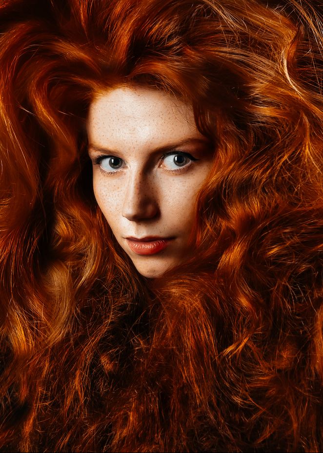 662x929, 138 Kb / рыжая, красная, веснушки, конопушки