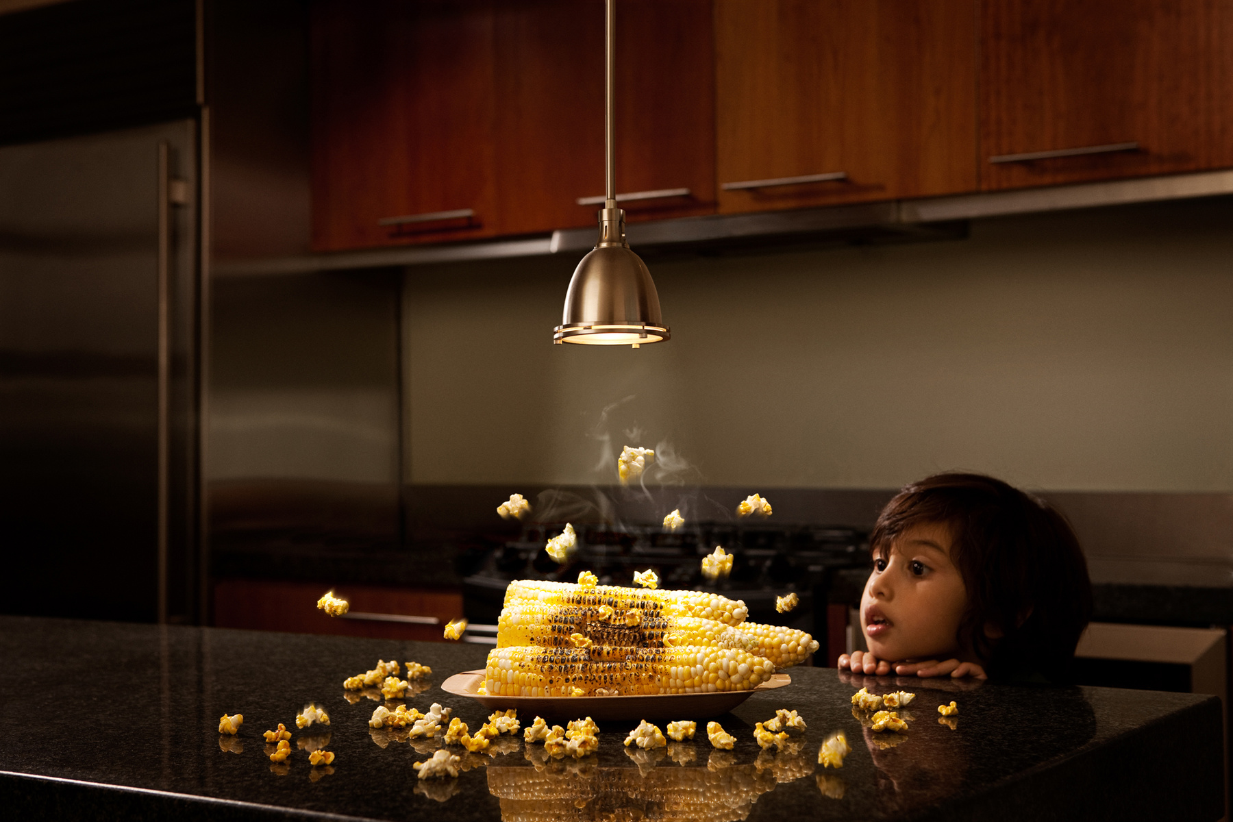 1800x1200, 635 Kb / лампа, кукуруза, попкорн, ребёнок